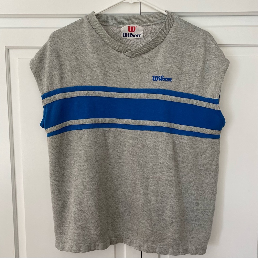 Old Vintage Wilson Men’s L Workout Shirt